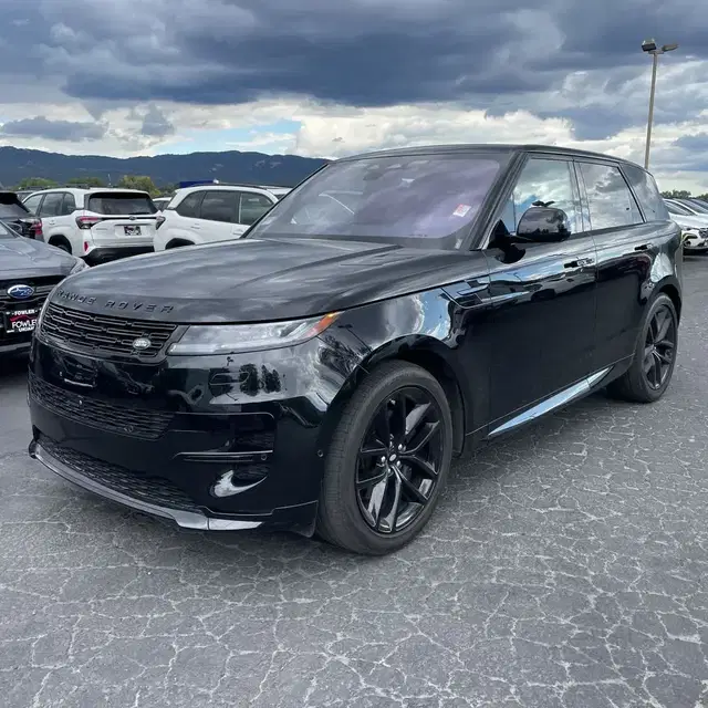 2023 Land Rover Range Rover Sport SE DYN