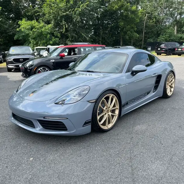 2024 Porsche 718 Cayman Base
