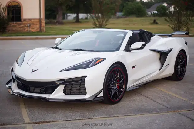 2023 Chevrolet Corvette Z06 Convertible 3LZ 70th Anniversary Edition