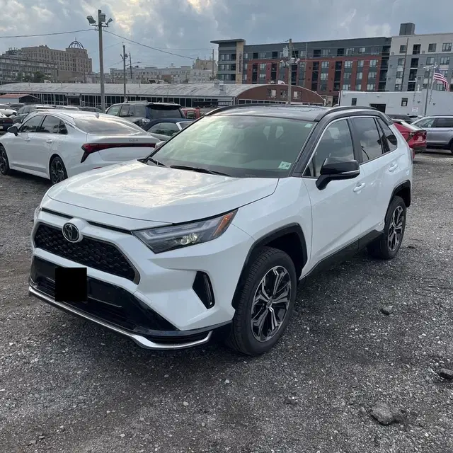 2025 Toyota RAV4 Plug-in Hybrid XSE