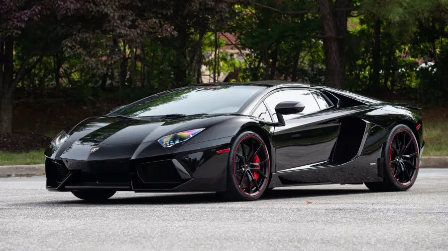 2015 Lamborghini Aventador LP700-4 Roadster