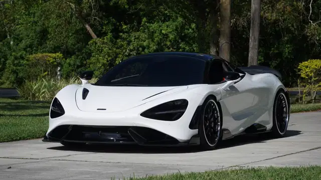 2022 McLaren 765LT Spider