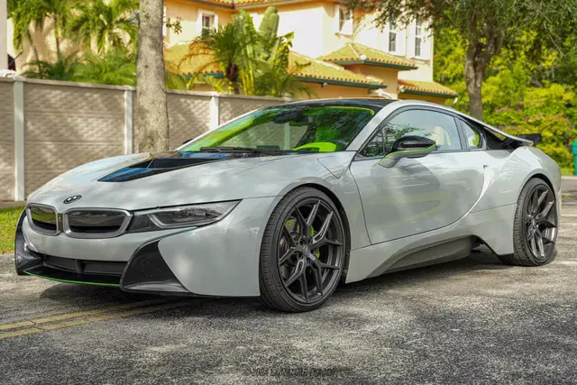 2015 BMW I8
