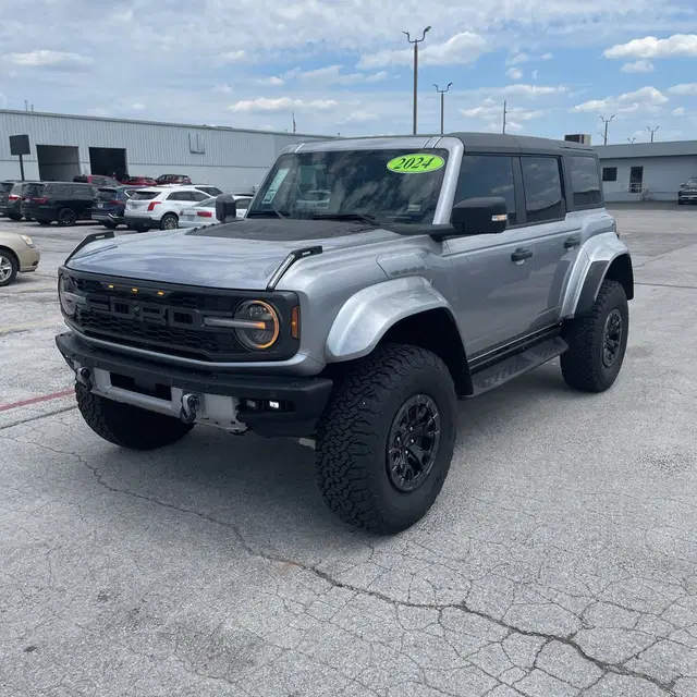 2024 Ford Bronco Raptor