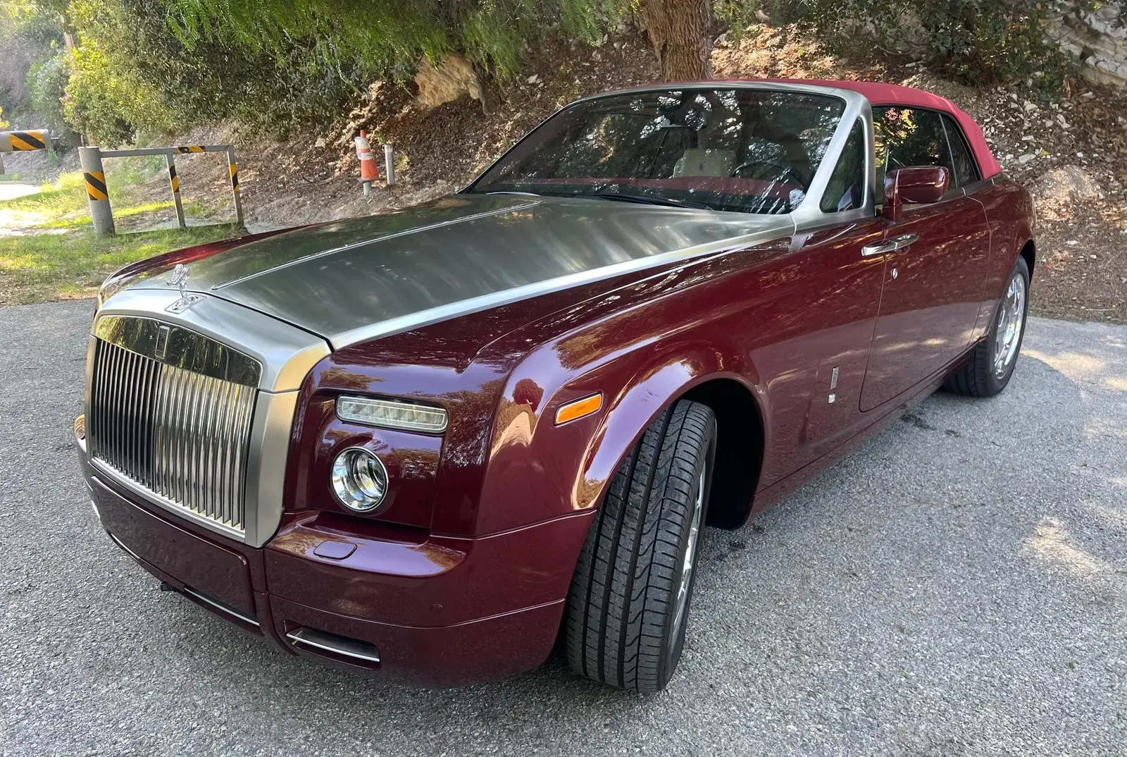 13k-Mile 2009 Rolls-Royce Phantom Drophead Coupe