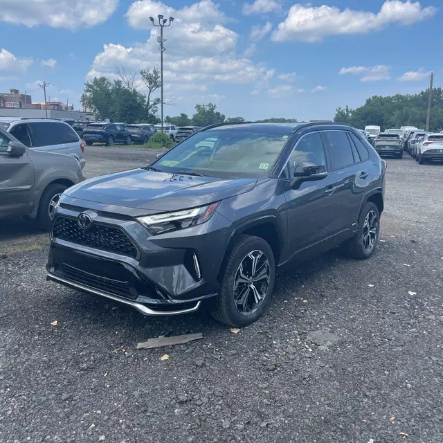 2025 Toyota RAV4 Plug-in Hybrid XSE
