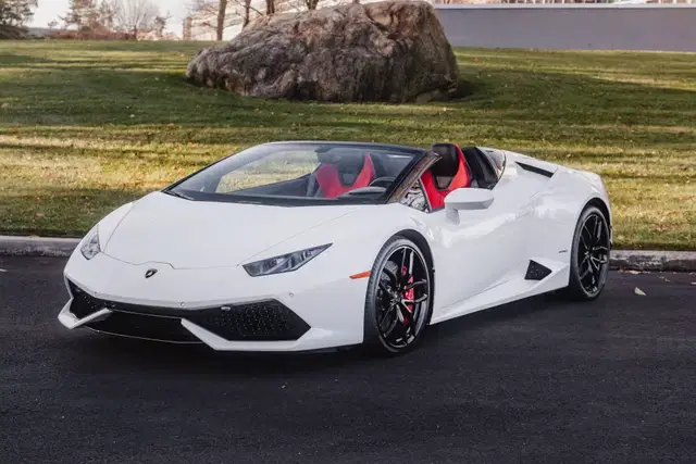 2016 Lamborghini Huracan LP610-4 Spyder