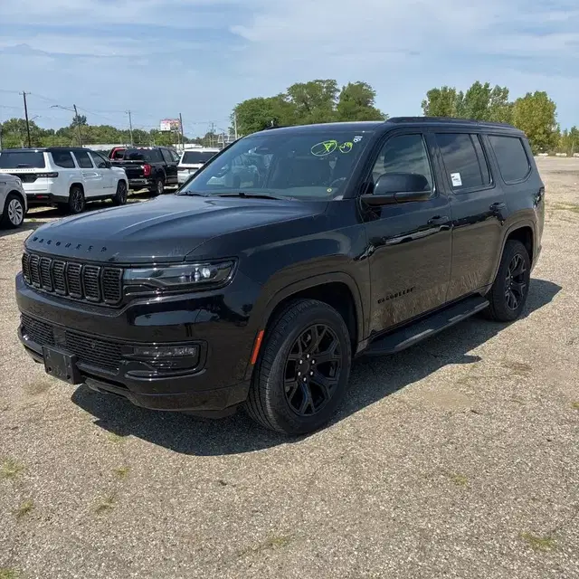 2024 Jeep Wagoneer Series II Carbide