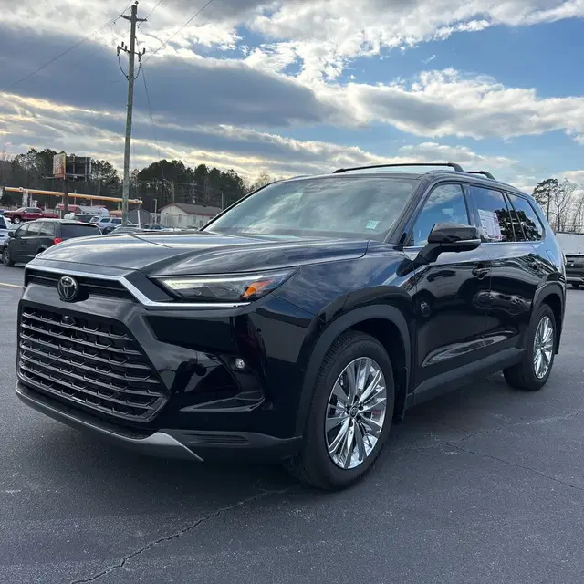 2024 Toyota Grand Highlander Platinum
