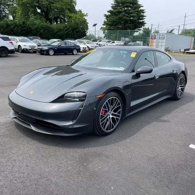 2021 Porsche Taycan 4S