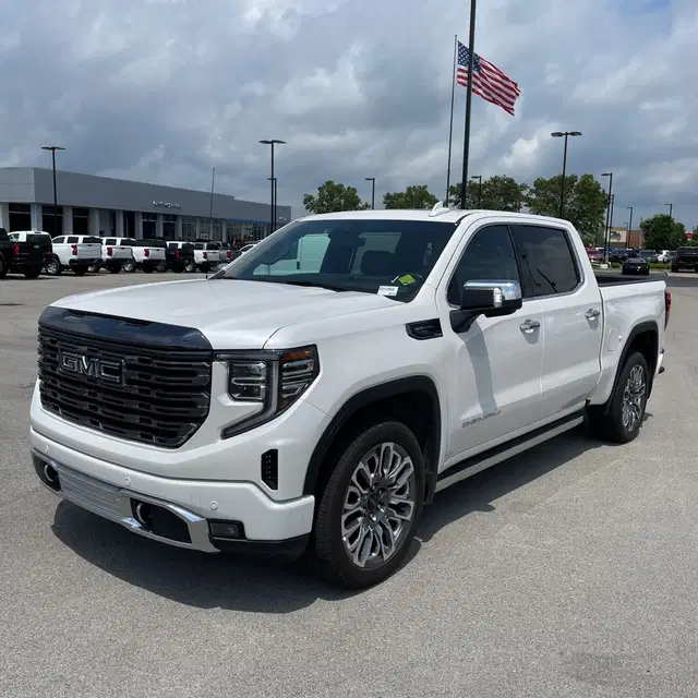 2024 GMC Sierra 1500 Denali Ultimate