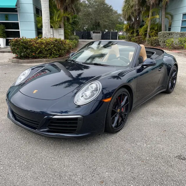 2018 Porsche 911 Carrera 4S