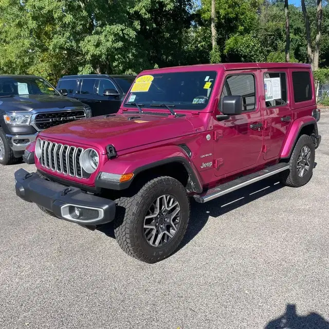 2024 Jeep Wrangler Sahara