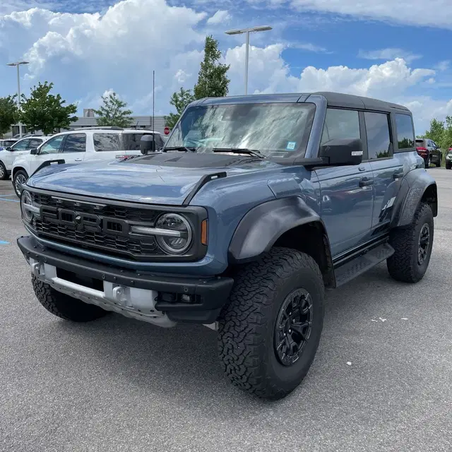 2023 Ford Bronco Raptor