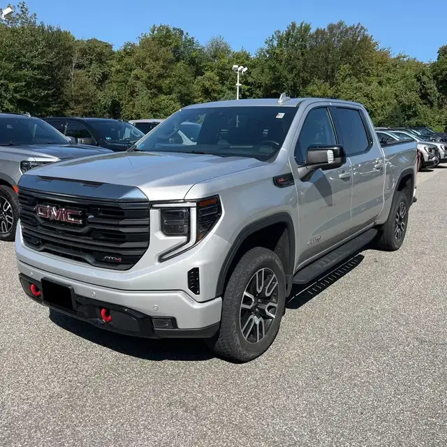 2022 GMC Sierra 1500 AT4