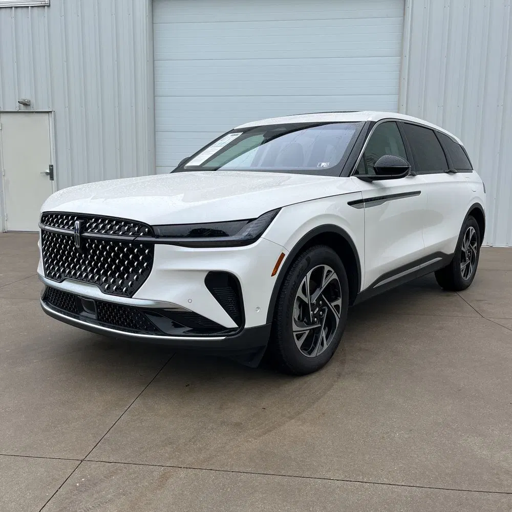 2024 Lincoln Nautilus Hybrid Premiere
