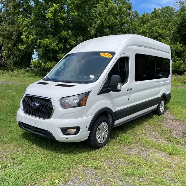 2024 Ford Transit 350 XLT